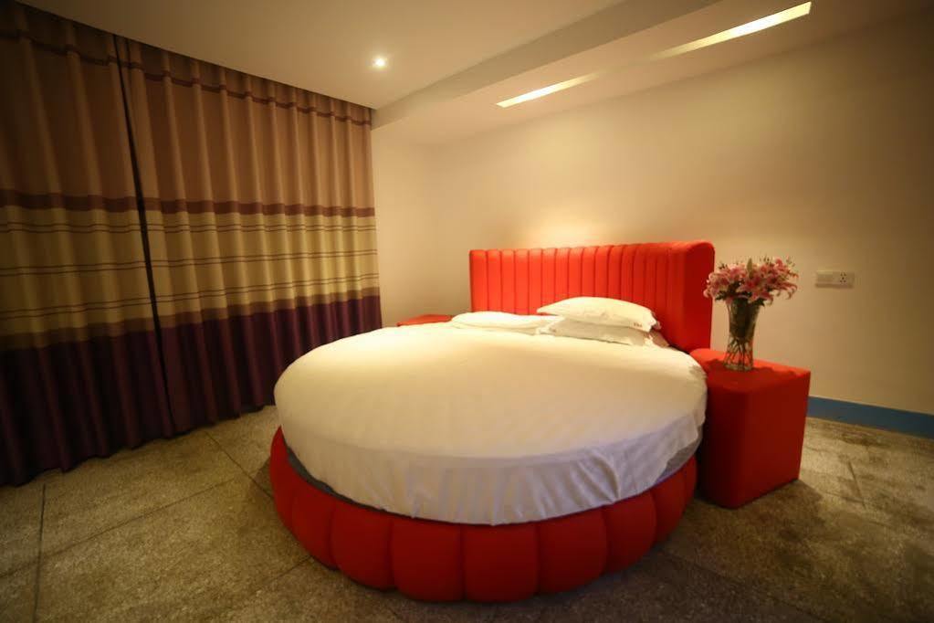 Luoyang Heartland International Youth Hostel المظهر الخارجي الصورة
